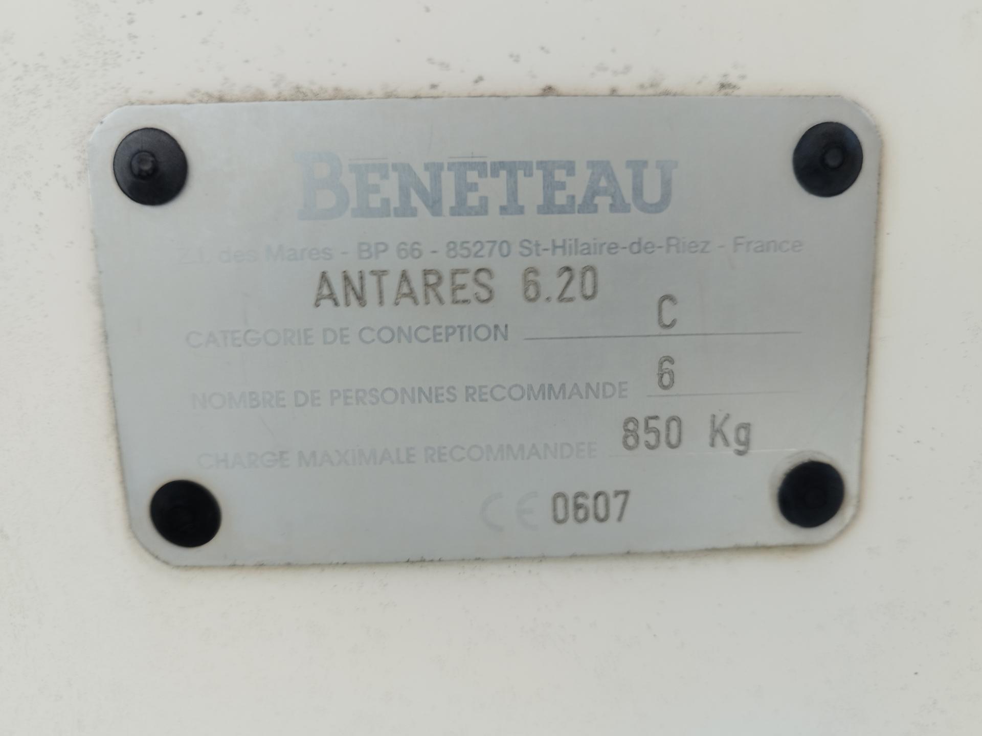 slider 7 Beneteau Antares 620